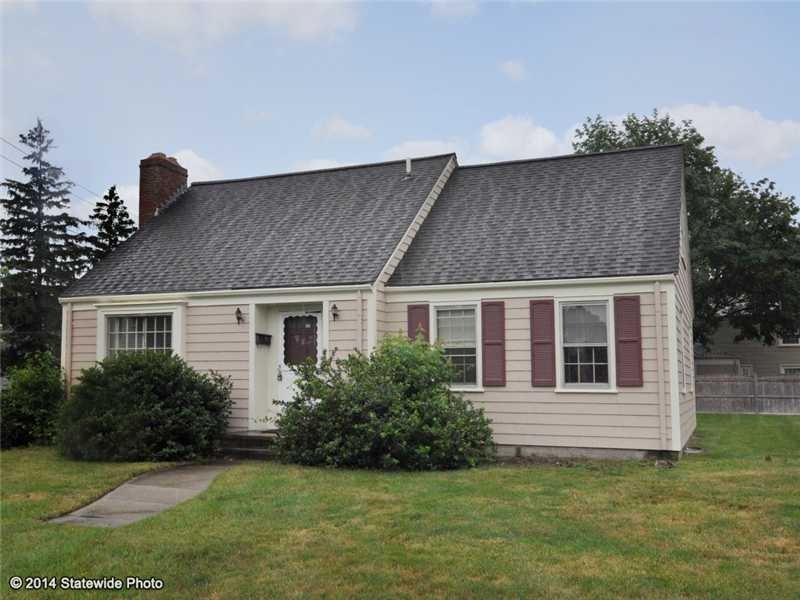 89 Kenyon Rd, Cranston, RI 02910 - photo 1