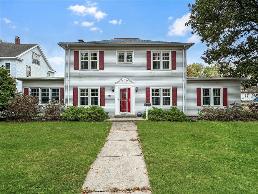 2421 Western Ave, Mattoon, IL 61938 - photo 1