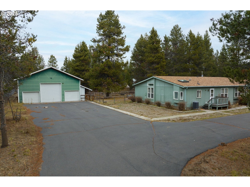 15728 Eastwind Ct, La Pine, OR 97739 - photo 1