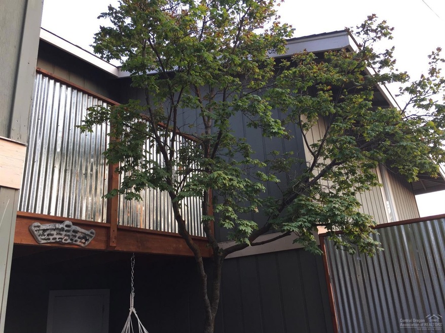 20390 Fairway Dr unit 2, Bend, OR 97702 - photo 1