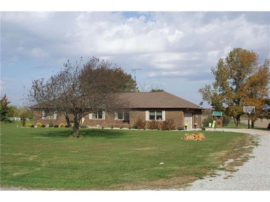 3386 E Base Rd, Greensburg, IN 47240 - photo 1