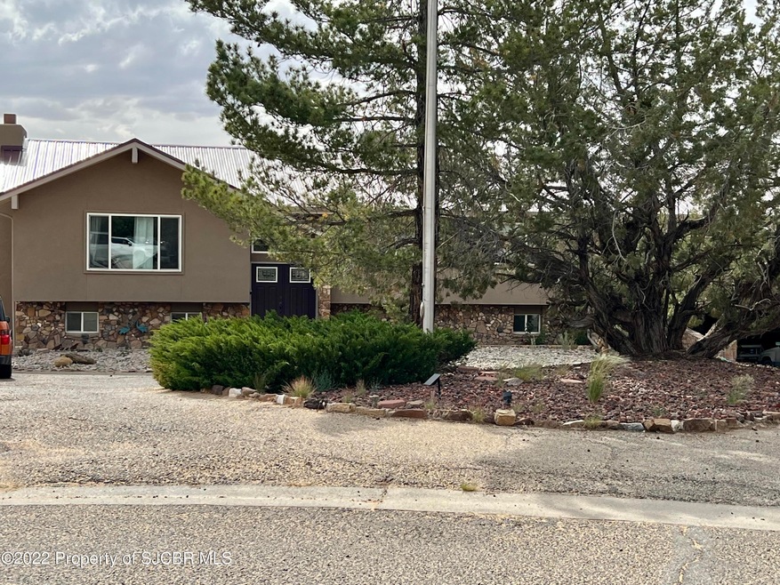 5707 Woodland Ct, Farmington, NM 87402 - photo 1