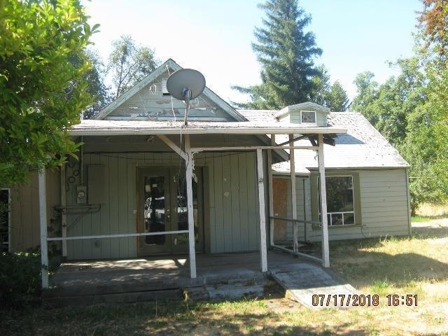 Primary Photo