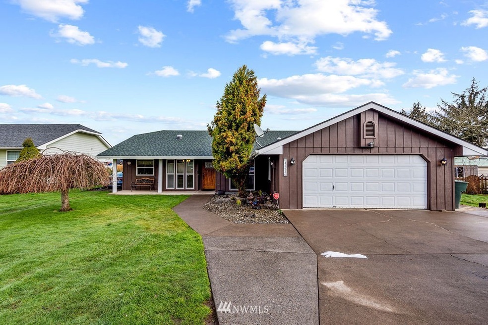 3502 Ocean Beach Hwy, Longview, WA 98632 - photo 1