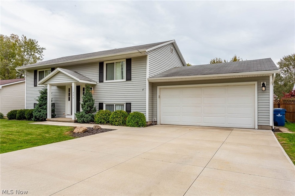 741 Dunny Ave, Sheffield Lake, OH 44054 - photo 1