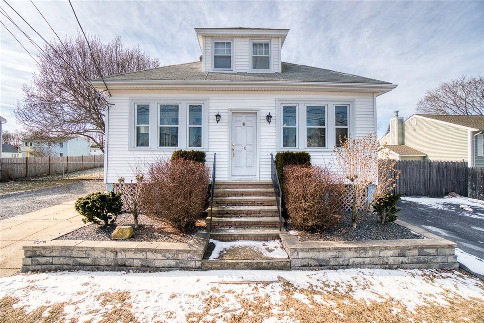 20 Flanders St, Johnston, RI 02919 - photo 1