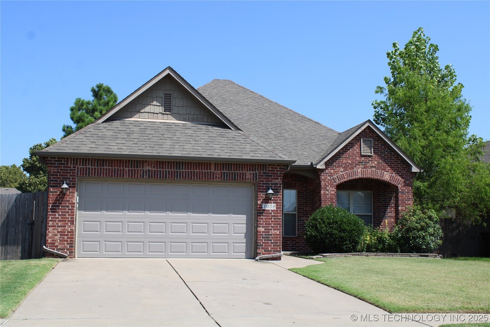 3008 W Mobile Place, Broken Arrow, OK 74011 - photo 1