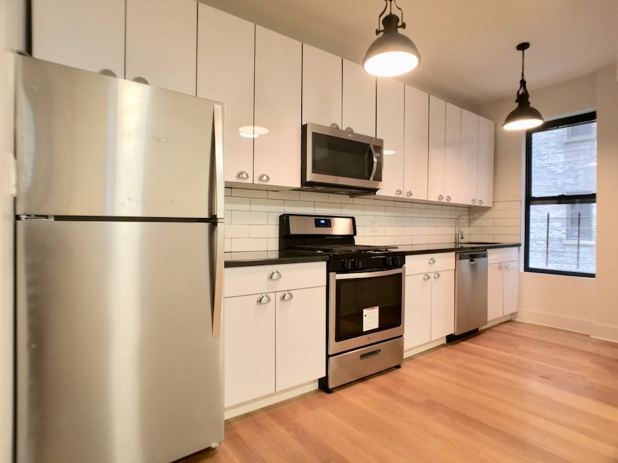 65 Nagle Ave unit 4E, New York, NY 10040 - photo 1