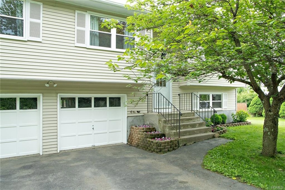 4 Amato Dr, Poughkeepsie, NY 12601 - photo 1