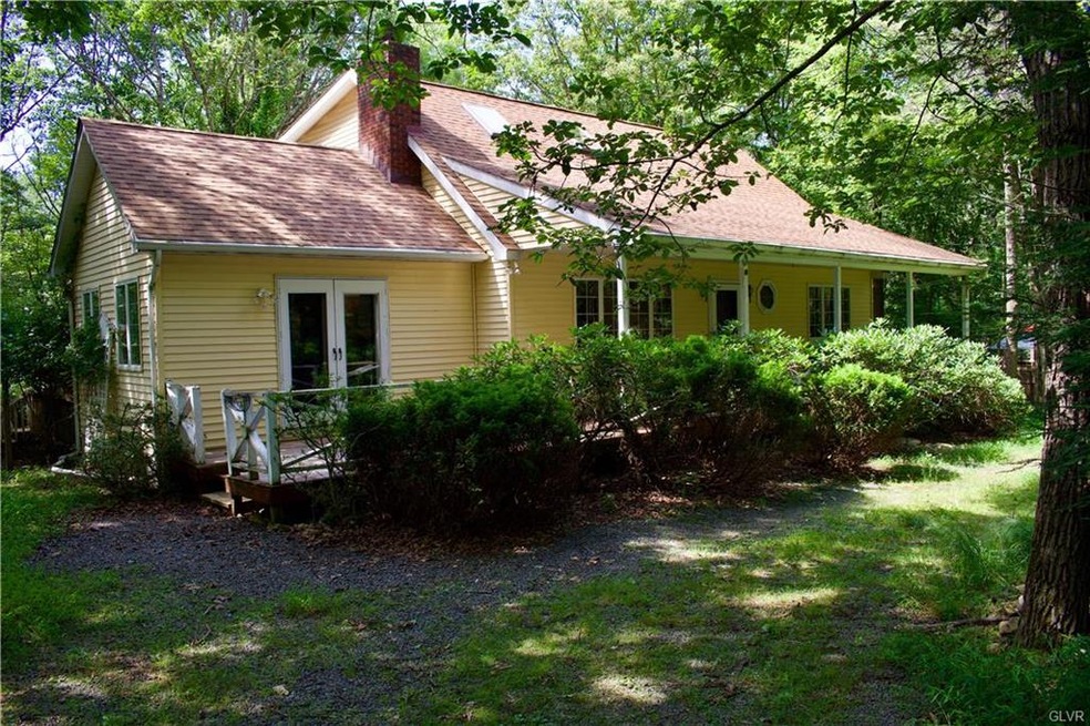 39 Midway Dr, Jim Thorpe, PA 18229 - photo 1