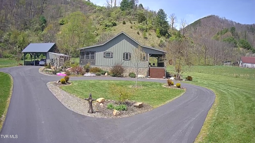 Pending $599,000