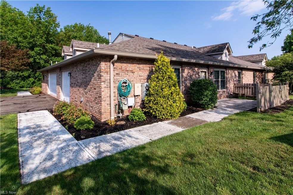 WELCOME HOME to 2920 Shakespeare Lane