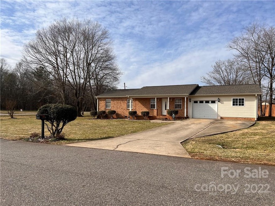 105 Brookhollow Dr unit 32, Statesville, NC 28625 - photo 1