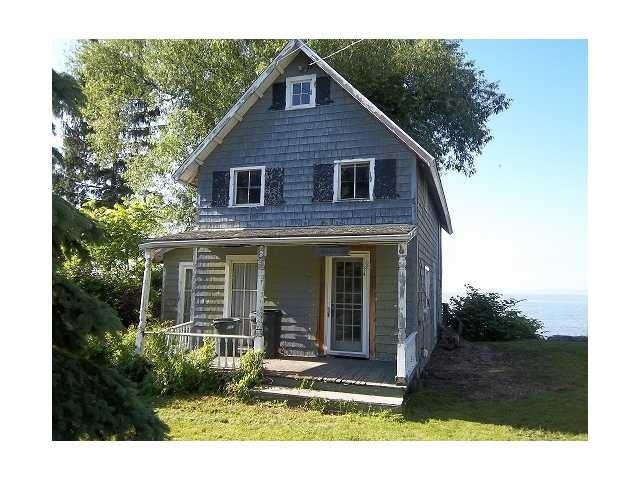 14441 Lakeshore Rd, Kent, NY 14477 - photo 1