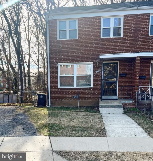 3719 Dunlap St, Temple Hills, MD 20748 - photo 1