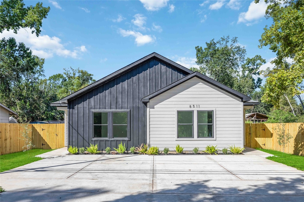 For Rent $1,800/month