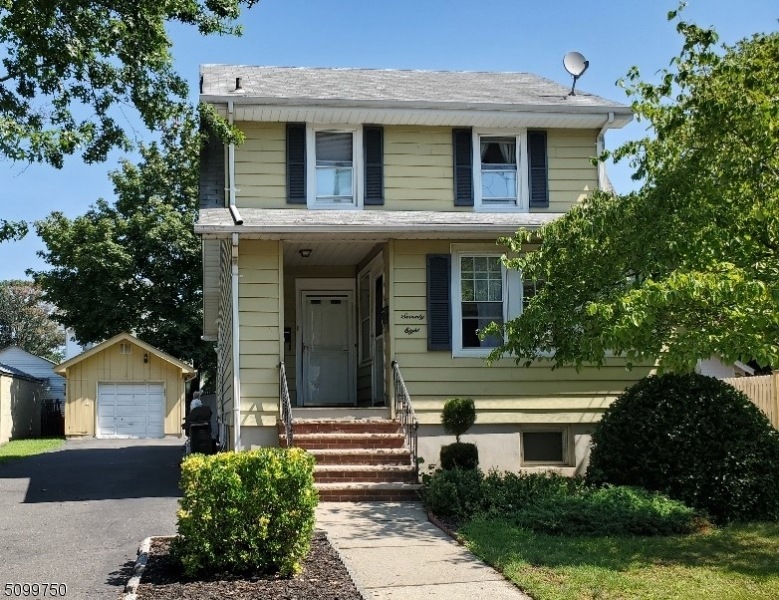 78 Terrace Ave, Rochelle Park, NJ 07662 - photo 1