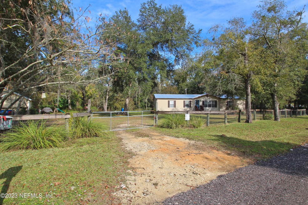 4134 Saunders Dr, Middleburg, FL 32068 - photo 1