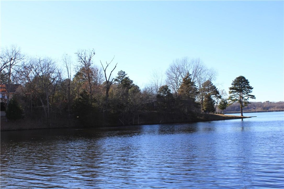 10 Itetbury Ln, Bella Vista, AR 72714 - photo 1