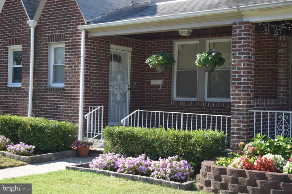 4427 Frederick Ave, Baltimore, MD 21229 - photo 1