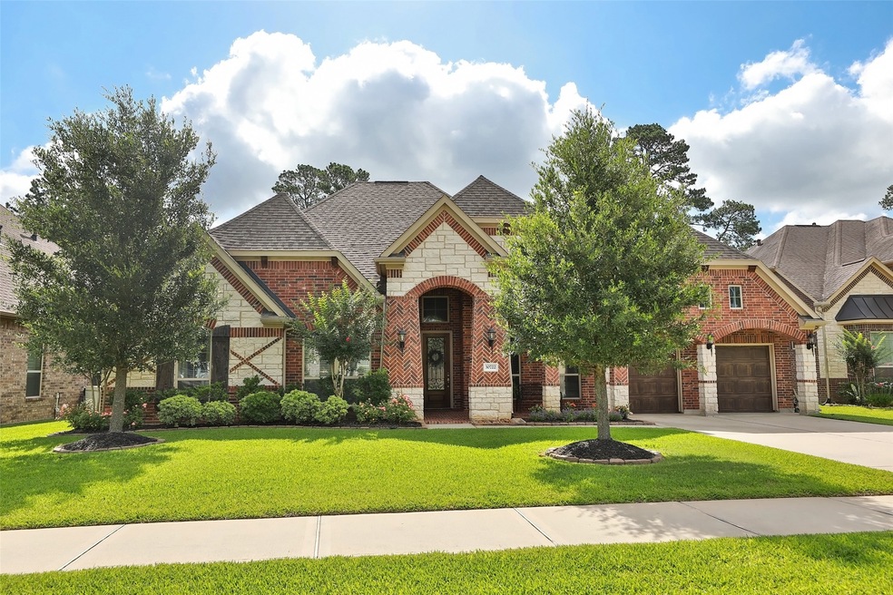 30722 Raleigh Creek Dr, Tomball, TX 77375 - photo 1