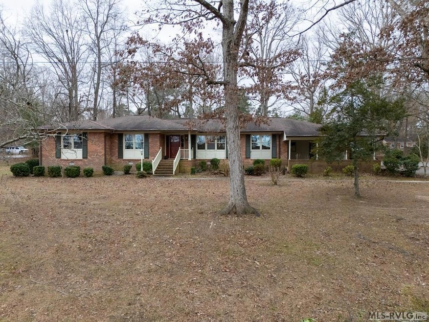 Sold $225,000