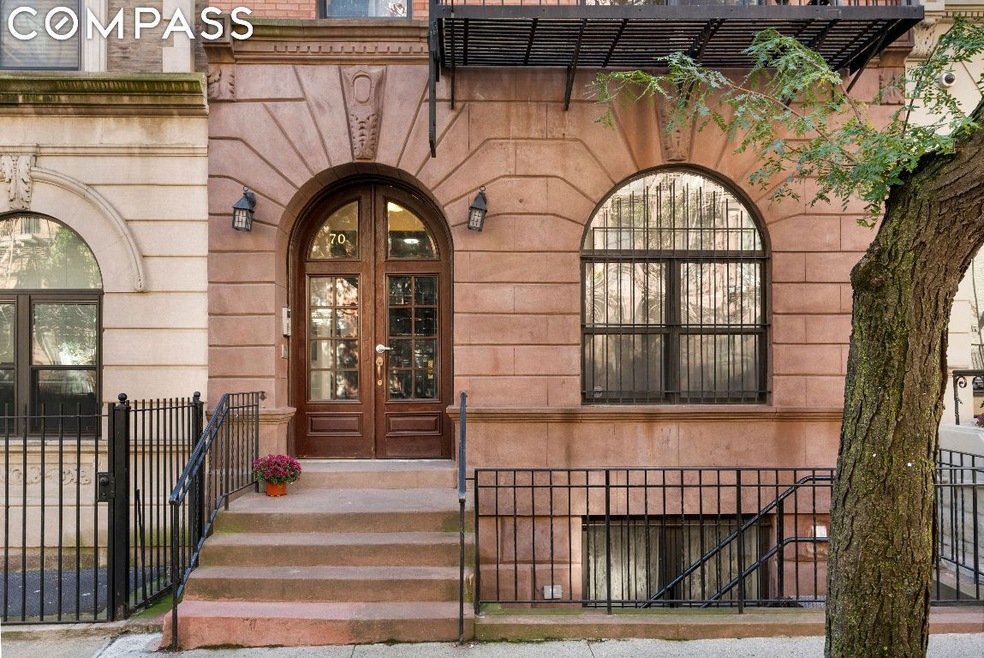 70 W 105th St unit 2, New York, NY 10025 - photo 1