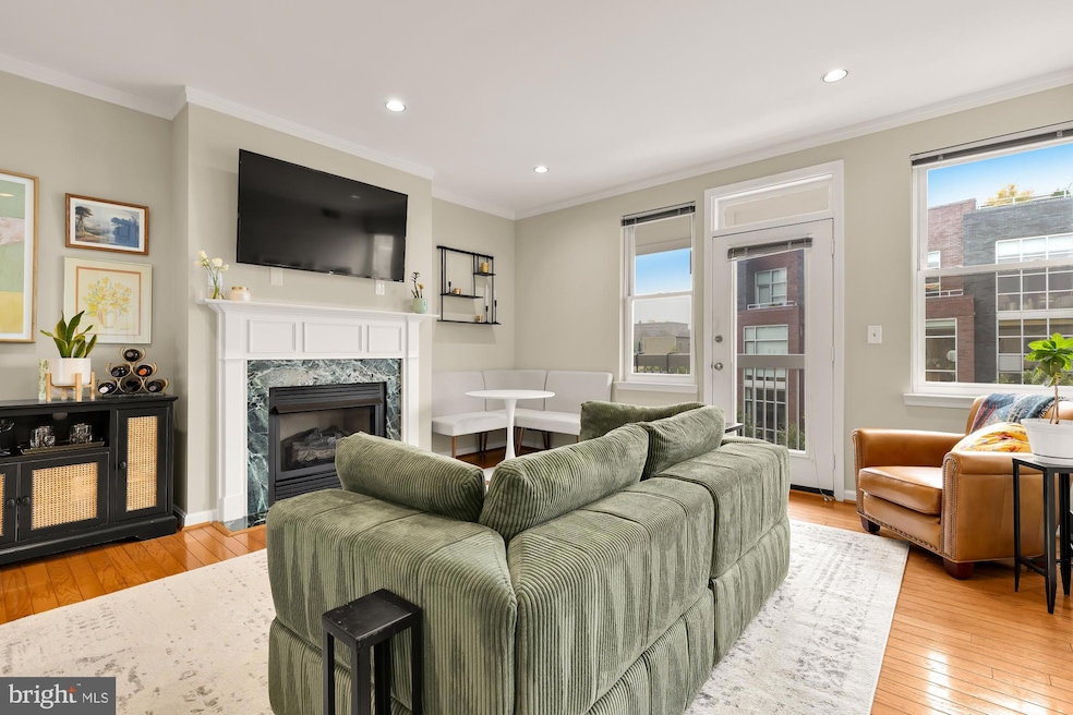 Under Contract $430,000