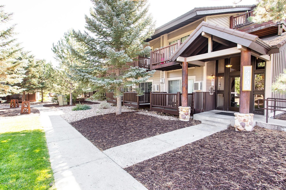 2305 Sidewinder Dr 906 Park-001-021-2305