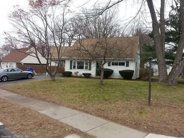 16 Woodstock Place, East Hartford, CT 06118 - photo 1