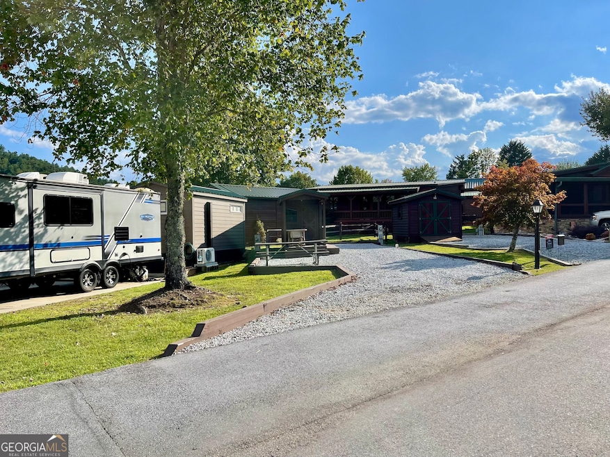 118 River Vista Dr, Dillard, GA 30537 - photo 1