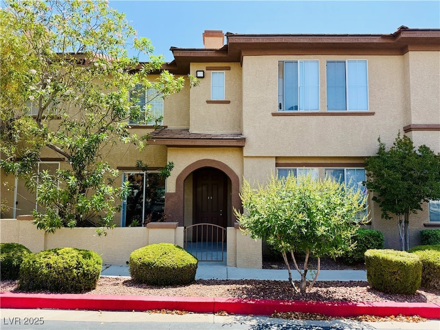 10231 Deerfield Beach Ave unit 103, Las Vegas, NV 89129 - photo 1