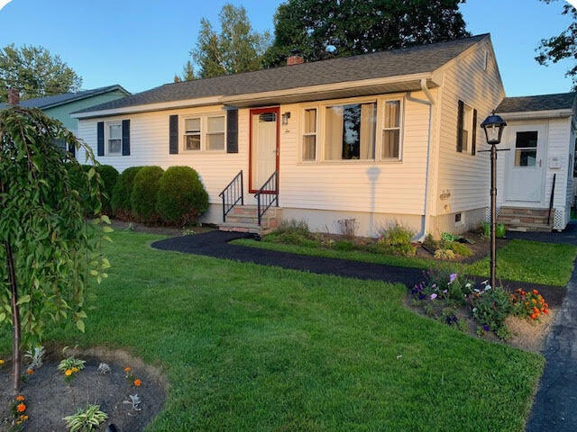 10 Oakdale St, Waterville, ME 04901 - photo 1