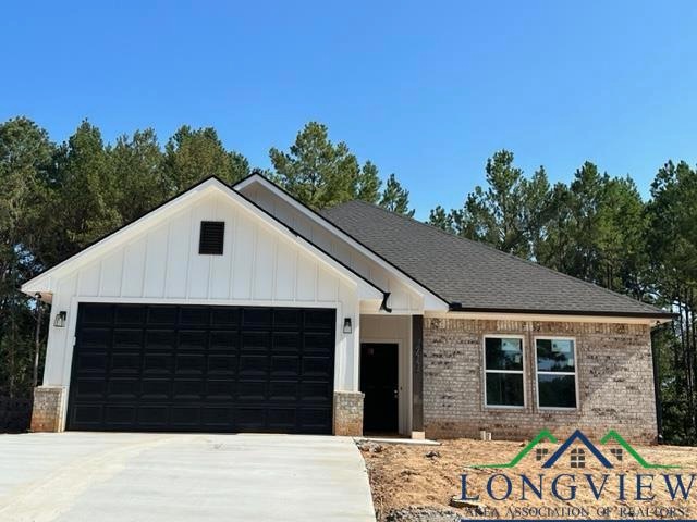 1711 Birch Ln, Kilgore, TX 75662 - photo 1