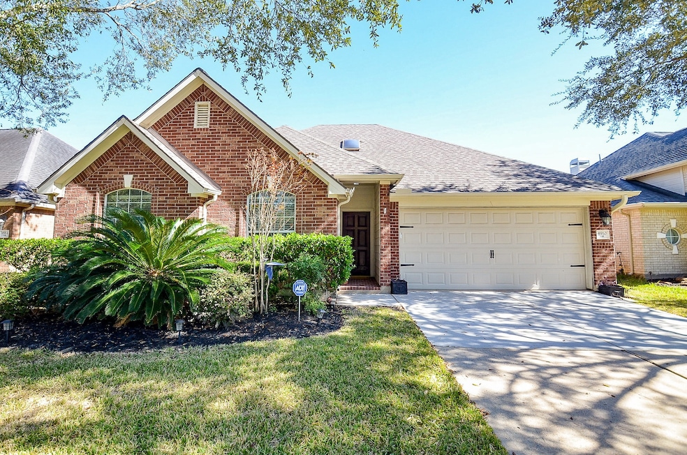 4910 Mission Lake Ct, Richmond, TX 77407 - photo 1