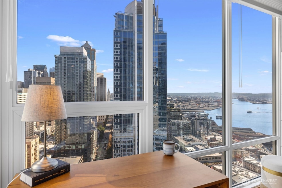 The Emerald unit 2402, Seattle, WA 98101 - photo 1