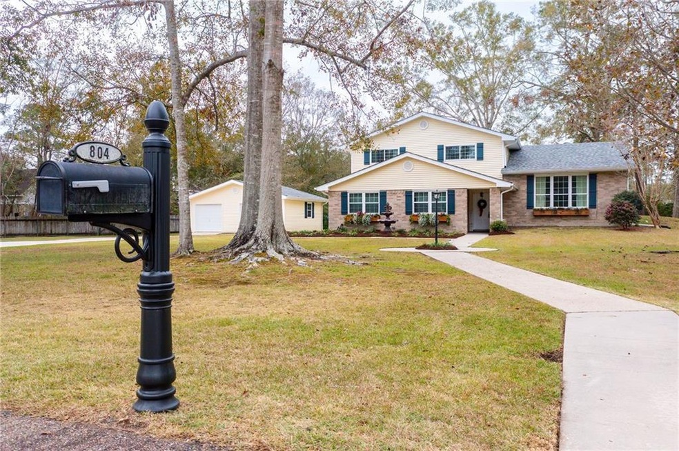 804 Bobolink Court, Quail Ridge Subd