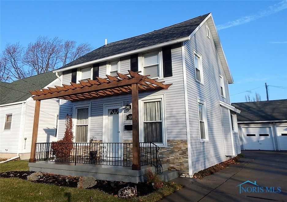 2533 110th St, Toledo, OH 43611 - photo 1