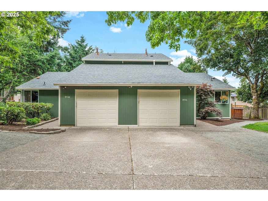 9744 SW Davies Rd, Beaverton, OR 97008 - photo 1