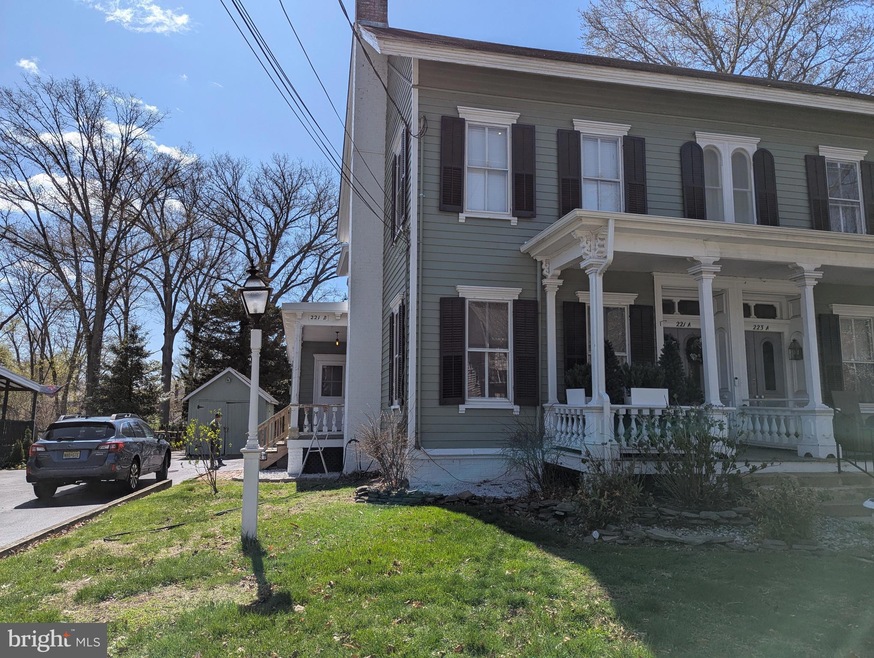 221 Mercer St unit 223, Hightstown, NJ 08520 - photo 1