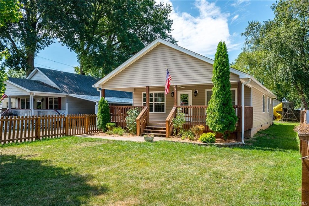 415 Williams St, Jeffersonville, IN 47130 - photo 1