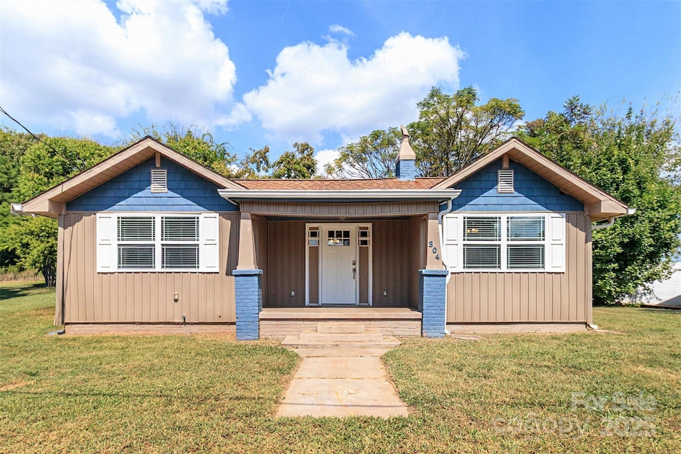 For Sale $224,900 • Co-Listing Agent