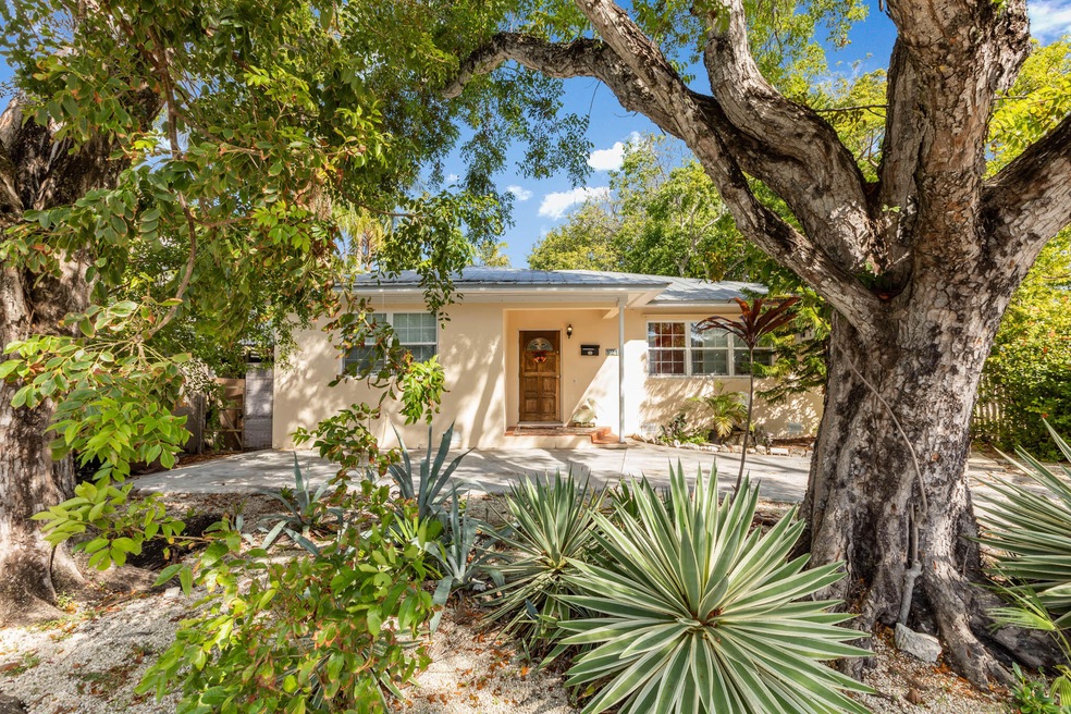 1217 Varela St, Key West 3