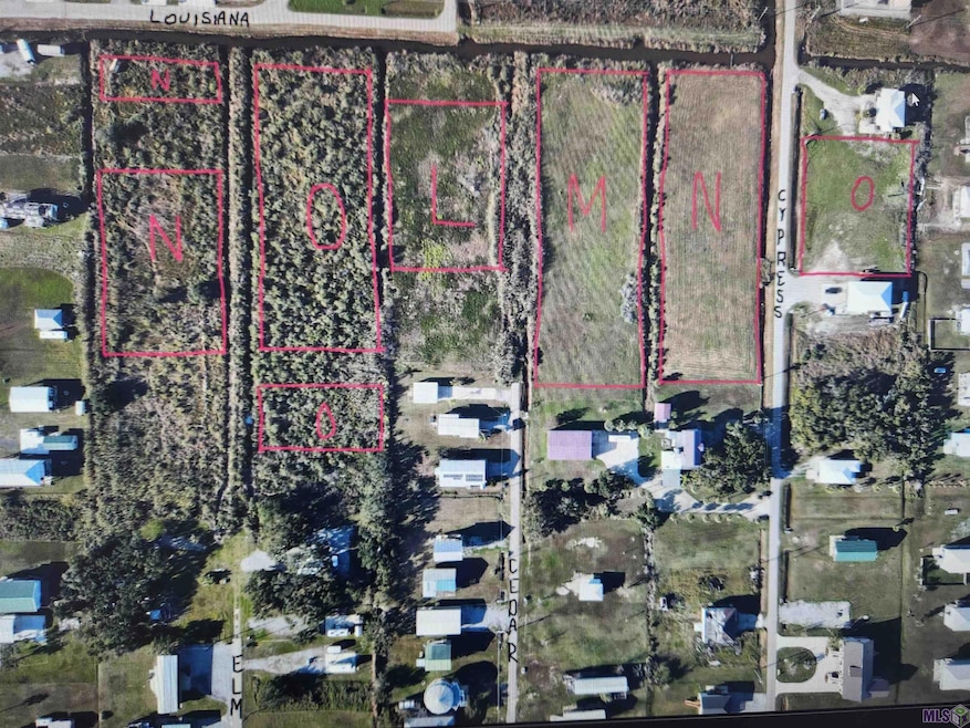 Lot 11 Sq L Cedar Ln, Grand Isle, LA 70358 - photo 1