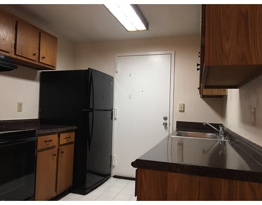 11 Silver Hill Ln unit 2, Natick, MA 01760 - photo 1