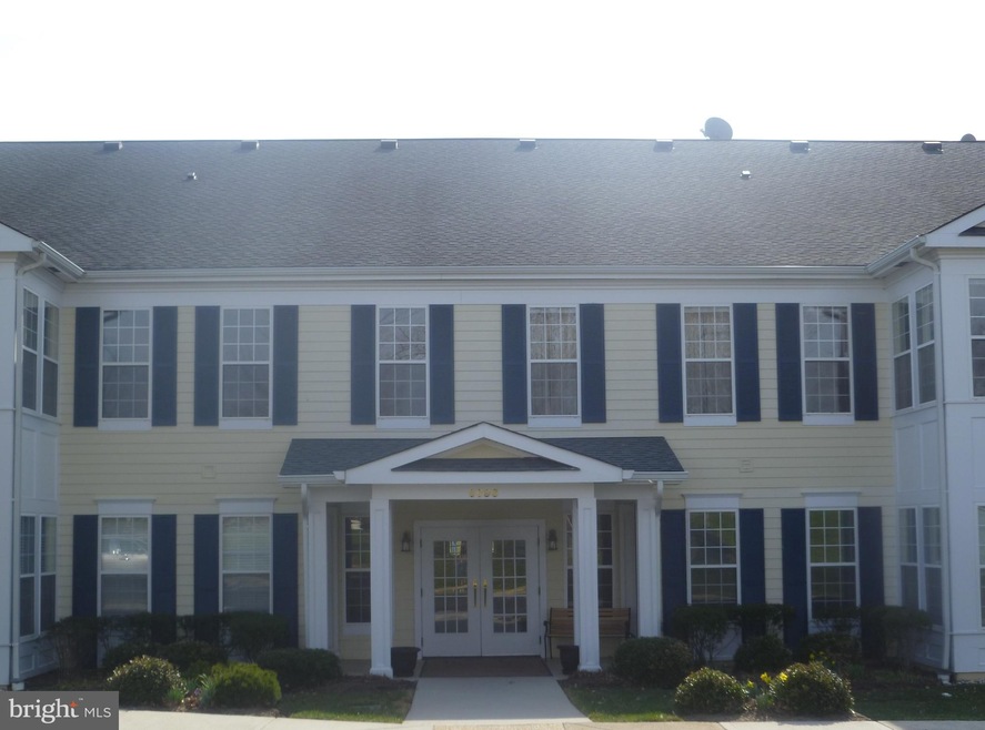 6696 Club House Ln unit 206, Warrenton, VA 20187 - photo 1