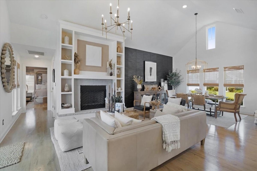 172 Whispering Meadow Blvd, Pottsboro, TX 75076 - photo 1