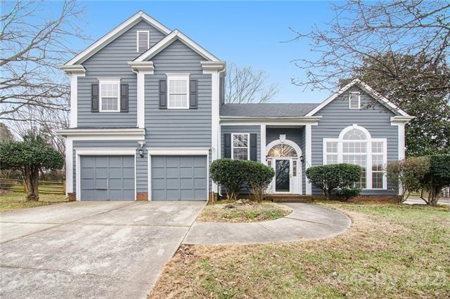 9200 Torrence Crossing Dr, Huntersville, NC 28078 - photo 1