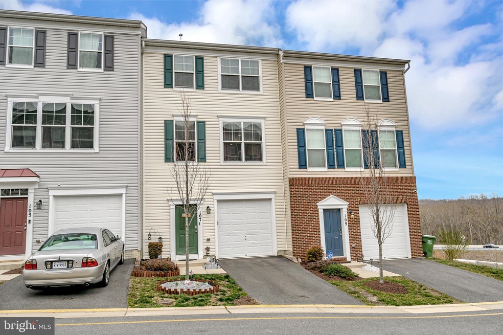 107 Lantana Ln, Stafford, VA 22556 - photo 1