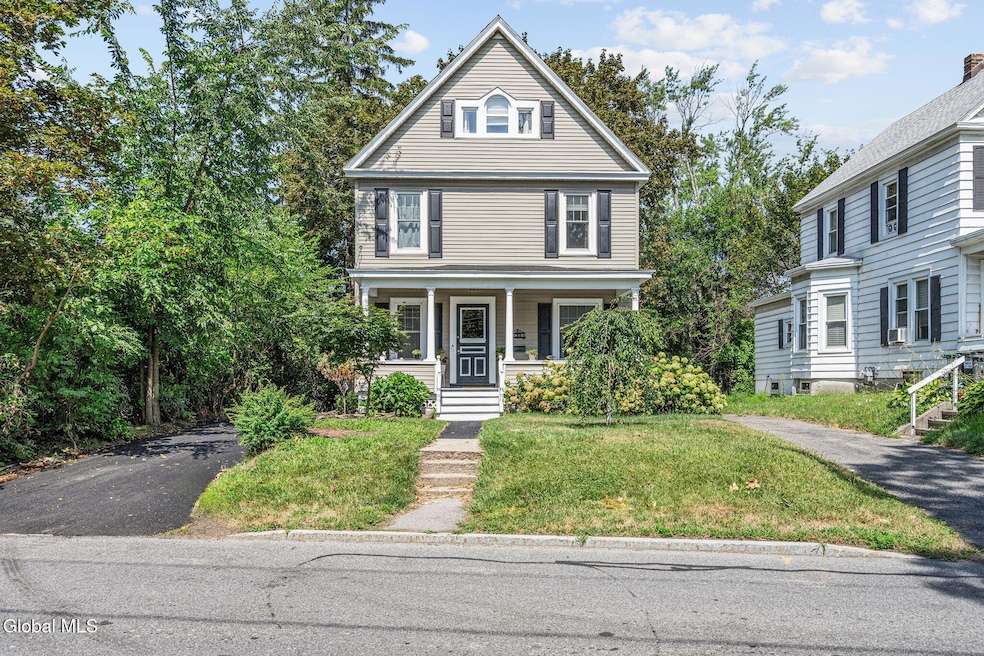 1051 van Antwerp Rd, Schenectady, NY 12309 - photo 1